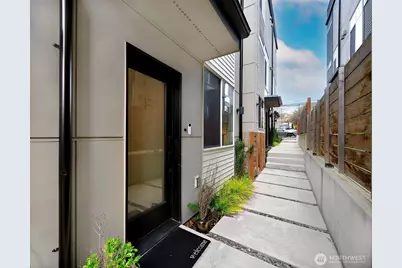 1605 S Washington Street #F, Seattle, WA 98144 - Photo 16