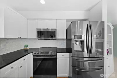 4409 California Avenue SW #503, Seattle, WA 98116 - Photo 14