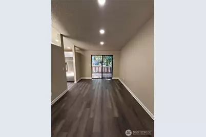 9139 NE 142nd Way, Kirkland, WA 98034 - Photo 8