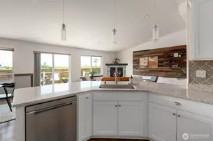 737 El Gato St, Coupeville, WA 98239 - Photo 12