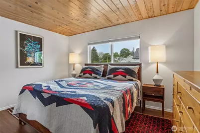 5249 40th Avenue NE #404, Seattle, WA 98105 - Photo 12