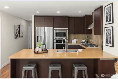 10000 Main Street #212, Bellevue, WA 98004 - Photo 12