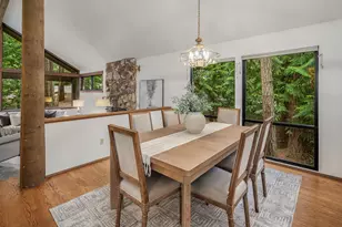 12833 NE 35th Pl, Bellevue, WA 98005 - Photo 8