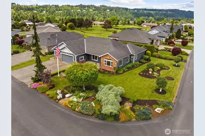 15426 148th Avenue Ct E, Orting, WA 98360 - Photo 2