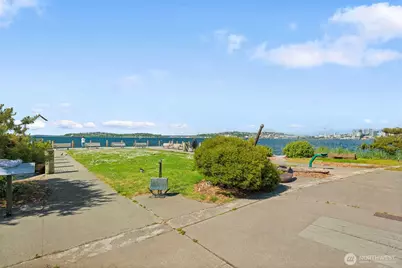 1156 Alki Avenue SW #104, Seattle, WA 98116 - Photo 32