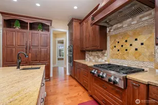 4332 129th Pl SE, Bellevue, WA 98009 - Photo 14