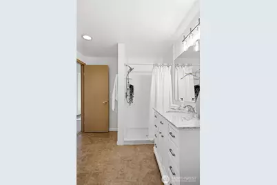 1013 S 204th Street, Des Moines, WA 98198 - Photo 24