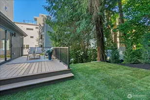 4011 SW Maryland Pl, Seattle, WA 98116 - Photo 30