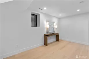 4011 SW Maryland Pl, Seattle, WA 98116 - Photo 20