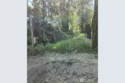 13041 33rd Avenue S, Tukwila, WA 98168 - Photo 2