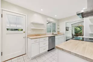 6351 Lake Ave SW, Lakewood, WA 98499 - Photo 8