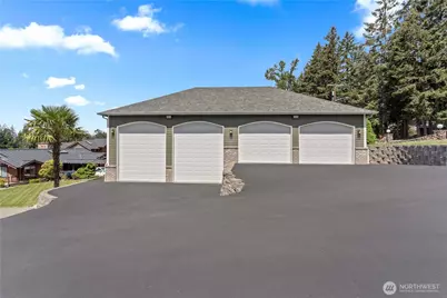 1106 184th Avenue Ct E, Lake Tapps, WA 98391 - Photo 4