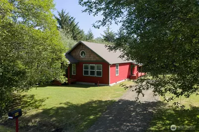 899 Wawona Avenue SW, Ocean Shores, WA 98569 - Photo 4