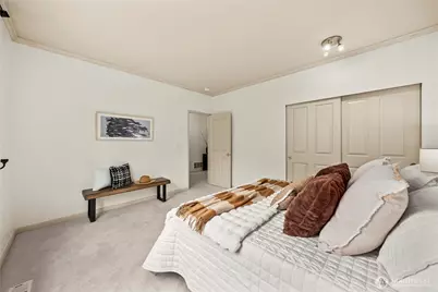 4450 248th Lane SE, Sammamish, WA 98029 - Photo 20