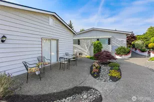 903 240th Pl SW, Bothell, WA 98021 - Photo 34