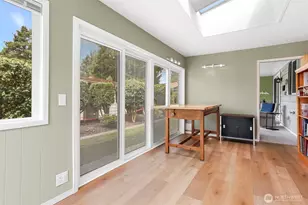 903 240th Pl SW, Bothell, WA 98021 - Photo 22