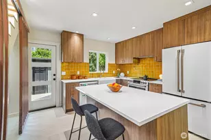 3734 SW Tillman St, Seattle, WA 98126 - Photo 10