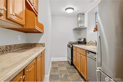 217 7th Avenue W, Kirkland, WA 98033 - Photo 10