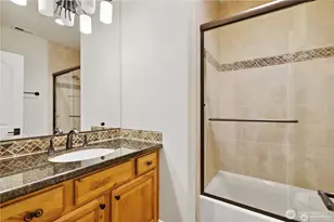 217 7th Ave W, Kirkland, WA 98033 - Photo 32