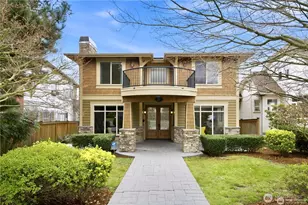 217 7th Ave W, Kirkland, WA 98033 - Photo 1