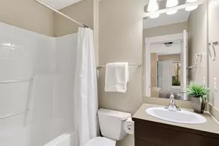 9060 177th Pl NE, Redmond, WA 98052 - Photo 32