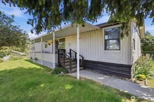 415 Sunny Dr, Electric City, WA 99123 - Photo 1