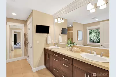 9060 177th Place NE #12, Redmond, WA 98052 - Photo 20
