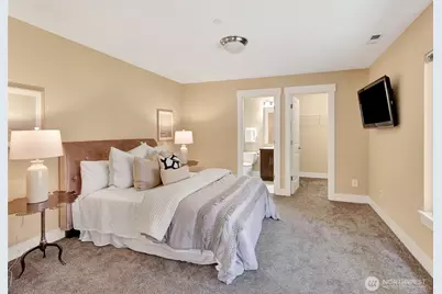 9060 177th Place NE #12, Redmond, WA 98052 - Photo 30