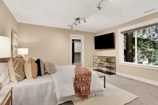 9060 177th Pl NE, Redmond, WA 98052 - Photo 16