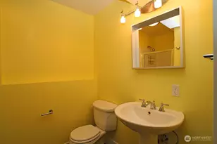3314 E Pike St, Seattle, WA 98122 - Photo 10