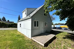 408 Steele St SE, Olympia, WA 98501 - Photo 2