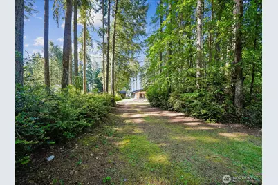 11104 &11106 Leschi Circle, Anderson Island, WA 98303 - Photo 2