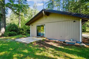 11104 &11106 Leschi Circle, Anderson Island, WA 98303 - Photo 36