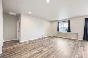 909 NE 5th Ave, Ephrata, WA 98823 - Photo 6