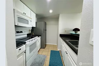 14779 NE 32nd Street #A-304, Bellevue, WA 98007 - Photo 10