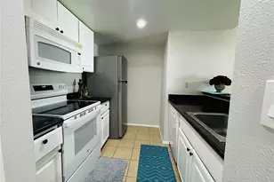 14779 NE 32nd St, Bellevue, WA 98007 - Photo 10