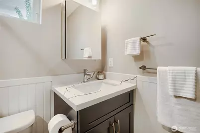 12534 C 5th Avenue NE, Seattle, WA 98125 - Photo 26