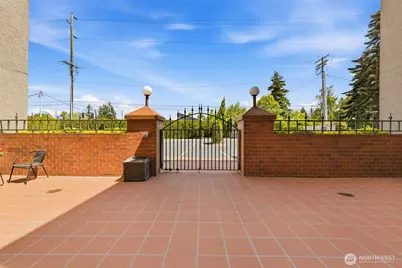 1902 Bridgeport Way W #105, University Place, WA 98466 - Photo 22