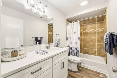1902 Bridgeport Way W #105, University Place, WA 98466 - Photo 18