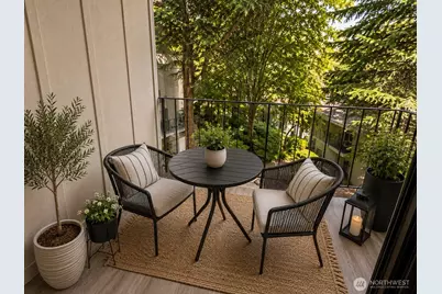 12744 NE 116th Street #K21, Kirkland, WA 98034 - Photo 8