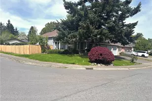 21523 129th Ave SE, Kent, WA 98031 - Photo 6