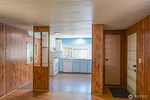 2106 Kent Ave W, Bremerton, WA 98312 - Photo 8
