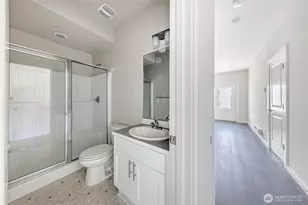 1066 SW 99th Pl, Seattle, WA 98106 - Photo 20