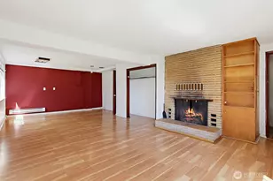 7529 Beacon Ave S, Seattle, WA 98118 - Photo 16