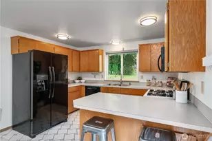 19407 67th St Ct E, Bonney Lake, WA 98391 - Photo 16