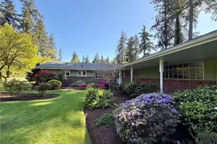 10704 Interlaaken Dr SW, Lakewood, WA 98498 - Photo 4