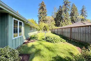 10704 Interlaaken Dr SW, Lakewood, WA 98498 - Photo 30