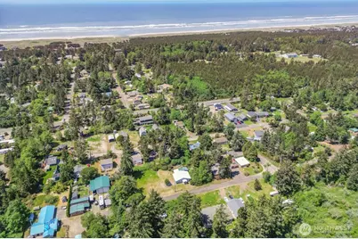 28103 R Street, Ocean Park, WA 98640 - Photo 34