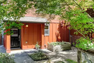 2130 N 113th St, Seattle, WA 98133 - Photo 2
