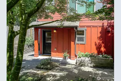 2130 N 113th Street #A, Seattle, WA 98133 - Photo 4